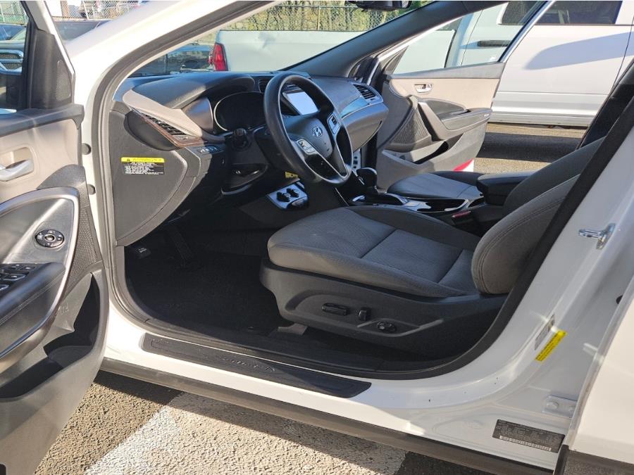 2017 Hyundai Santa Fe Sport 2.4L Auto AWD, available for sale in Ansonia, Connecticut | Ansonia Auto Park LLC. Ansonia, Connecticut 2017 Hyundai Santa Fe Sport 2.4L Auto AWD, available for sale in Ansonia, Connecticut | Ansonia Auto Park LLC. Ansonia, Connecticut