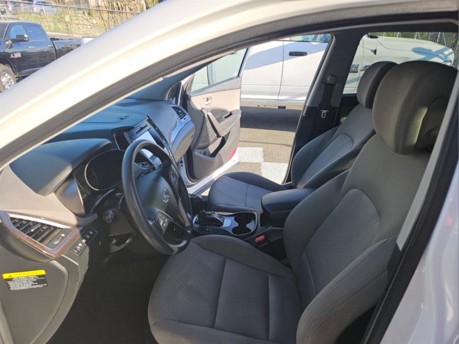 2017 Hyundai Santa Fe Sport 2.4L Auto AWD, available for sale in Ansonia, Connecticut | Ansonia Auto Park LLC. Ansonia, Connecticut 2017 Hyundai Santa Fe Sport 2.4L Auto AWD, available for sale in Ansonia, Connecticut | Ansonia Auto Park LLC. Ansonia, Connecticut