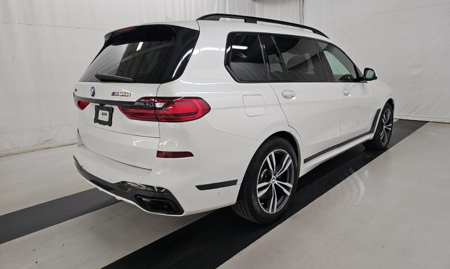 2020 Bmw X7 M50i photo 2