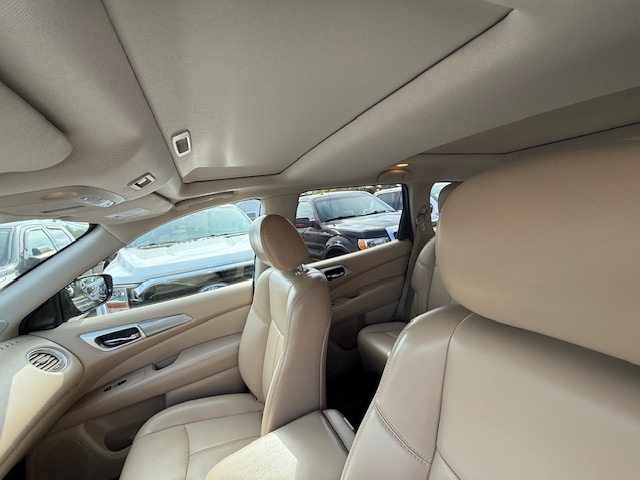 2017 Nissan Pathfinder 4x4 SL, available for sale in Huntington Station, New York | Huntington Auto Mall. Huntington Station, New York 2017 Nissan Pathfinder 4x4 SL, available for sale in Huntington Station, New York | Huntington Auto Mall. Huntington Station, New York