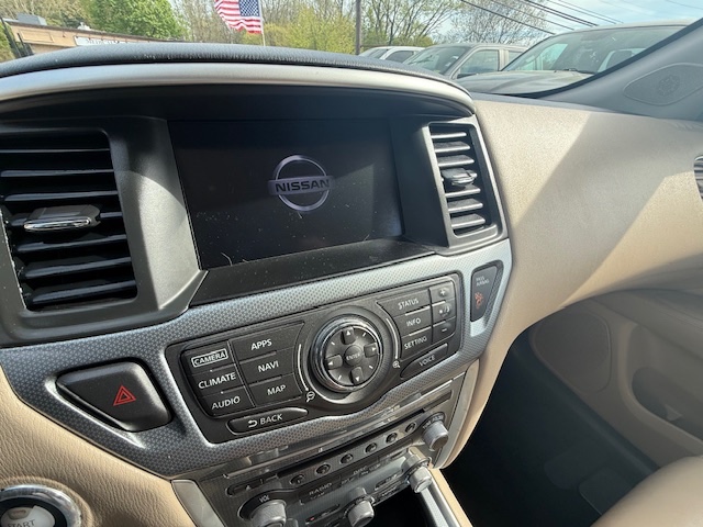 2017 Nissan Pathfinder 4x4 SL, available for sale in Huntington Station, New York | Huntington Auto Mall. Huntington Station, New York 2017 Nissan Pathfinder 4x4 SL, available for sale in Huntington Station, New York | Huntington Auto Mall. Huntington Station, New York