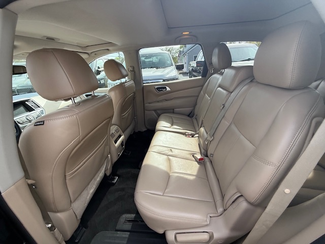 2017 Nissan Pathfinder 4x4 SL, available for sale in Huntington Station, New York | Huntington Auto Mall. Huntington Station, New York 2017 Nissan Pathfinder 4x4 SL, available for sale in Huntington Station, New York | Huntington Auto Mall. Huntington Station, New York