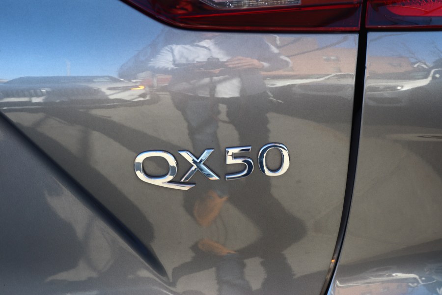 2019 INFINITI QX50 ESSENTIAL AWD, available for sale in Jamaica, New York | Hillside Auto Mall Inc.. Jamaica, New York 2019 INFINITI QX50 ESSENTIAL AWD, available for sale in Jamaica, New York | Hillside Auto Mall Inc.. Jamaica, New York