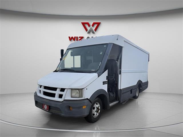 2012 Isuzu Npr Landscapers body, available for sale in Stratford, Connecticut | Wiz Leasing Inc. Stratford, Connecticut 2012 Isuzu Npr Landscapers body, available for sale in Stratford, Connecticut | Wiz Leasing Inc. Stratford, Connecticut