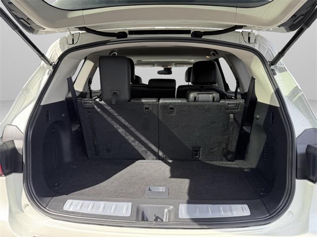 2017 Infiniti Qx60 Base, available for sale in Stratford, Connecticut | Wiz Leasing Inc. Stratford, Connecticut 2017 Infiniti Qx60 Base, available for sale in Stratford, Connecticut | Wiz Leasing Inc. Stratford, Connecticut