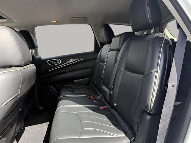 2017 Infiniti Qx60 Base, available for sale in Stratford, Connecticut | Wiz Leasing Inc. Stratford, Connecticut 2017 Infiniti Qx60 Base, available for sale in Stratford, Connecticut | Wiz Leasing Inc. Stratford, Connecticut