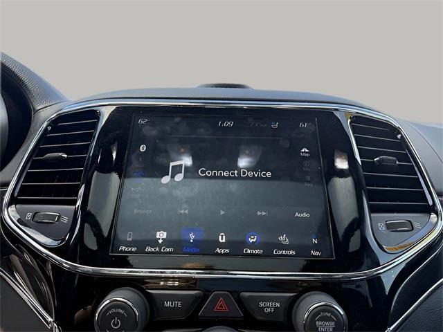 2019 Jeep Grand Cherokee Overland, available for sale in Stratford, Connecticut | Wiz Leasing Inc. Stratford, Connecticut 2019 Jeep Grand Cherokee Overland, available for sale in Stratford, Connecticut | Wiz Leasing Inc. Stratford, Connecticut