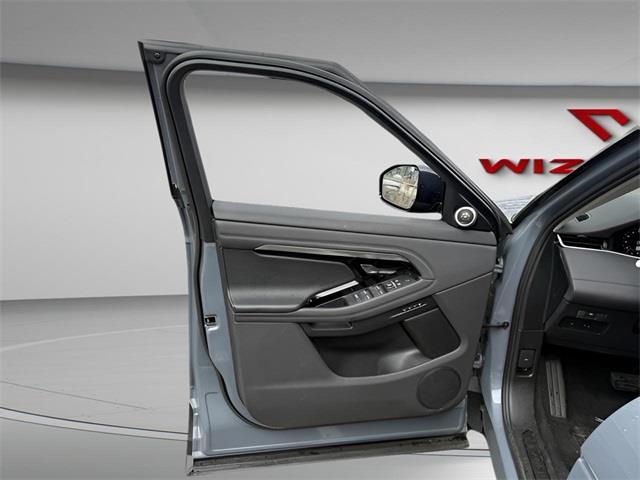 2022 Land Rover Range Rover Evoque SE, available for sale in Stratford, Connecticut | Wiz Leasing Inc. Stratford, Connecticut 2022 Land Rover Range Rover Evoque SE, available for sale in Stratford, Connecticut | Wiz Leasing Inc. Stratford, Connecticut