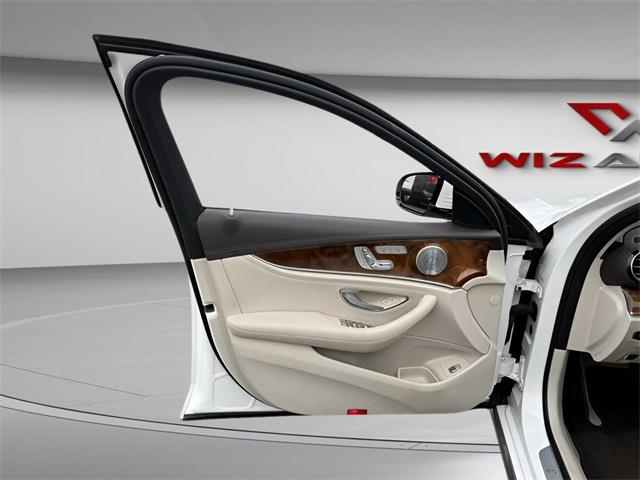 2018 Mercedes-benz E-class E 300, available for sale in Stratford, Connecticut | Wiz Leasing Inc. Stratford, Connecticut 2018 Mercedes-benz E-class E 300, available for sale in Stratford, Connecticut | Wiz Leasing Inc. Stratford, Connecticut