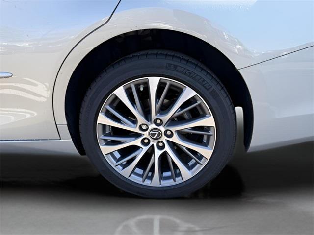 2021 Lexus Es 250, available for sale in Stratford, Connecticut | Wiz Leasing Inc. Stratford, Connecticut 2021 Lexus Es 250, available for sale in Stratford, Connecticut | Wiz Leasing Inc. Stratford, Connecticut
