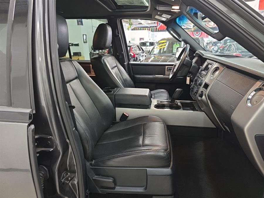 2016 Ford Expedition XLT photo 7