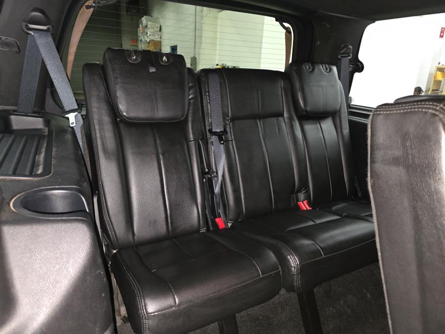 2016 Ford Expedition XLT photo 9