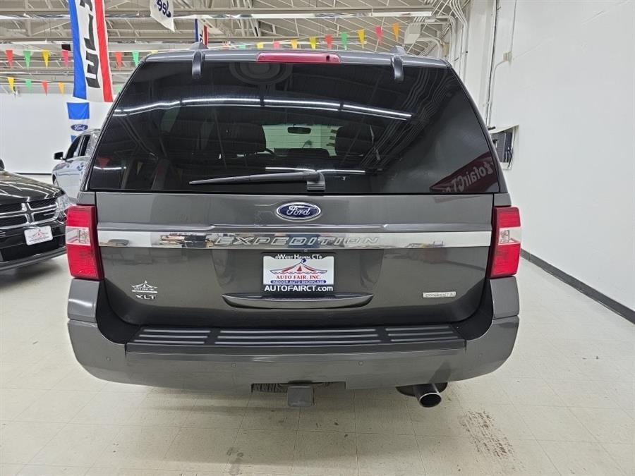 2016 Ford Expedition XLT photo 5