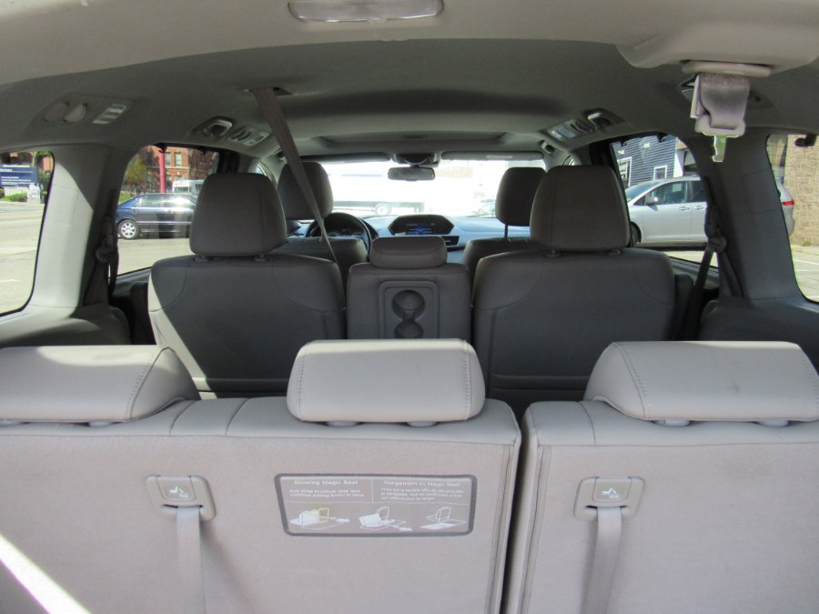 2015 Honda Odyssey EX-L, available for sale in Worcester, Massachusetts | Hilario's Auto Sales Inc.. Worcester, Massachusetts 2015 Honda Odyssey EX-L, available for sale in Worcester, Massachusetts | Hilario's Auto Sales Inc.. Worcester, Massachusetts