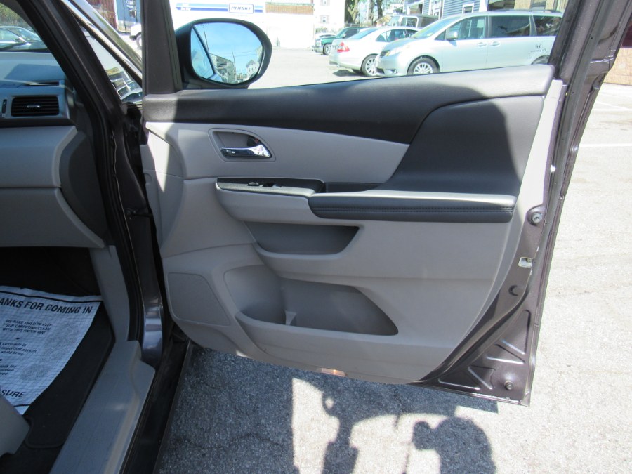2015 Honda Odyssey EX-L, available for sale in Worcester, Massachusetts | Hilario's Auto Sales Inc.. Worcester, Massachusetts 2015 Honda Odyssey EX-L, available for sale in Worcester, Massachusetts | Hilario's Auto Sales Inc.. Worcester, Massachusetts