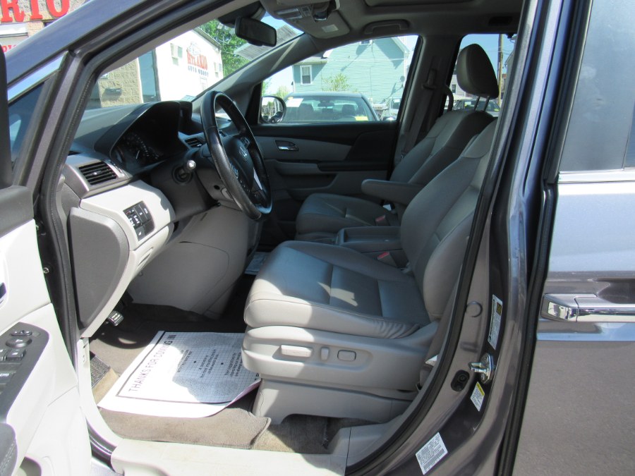 2015 Honda Odyssey EX-L, available for sale in Worcester, Massachusetts | Hilario's Auto Sales Inc.. Worcester, Massachusetts 2015 Honda Odyssey EX-L, available for sale in Worcester, Massachusetts | Hilario's Auto Sales Inc.. Worcester, Massachusetts