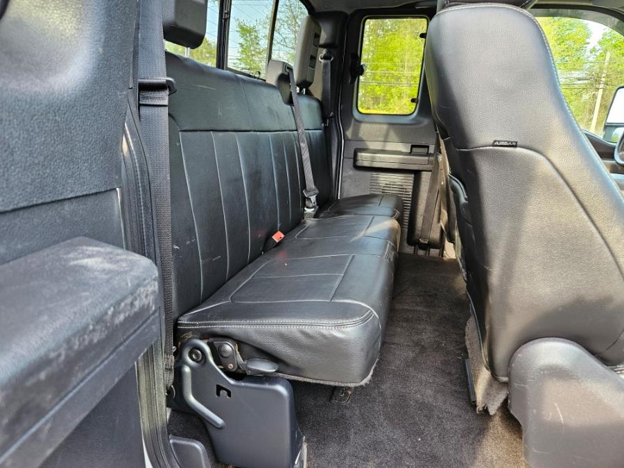 2016 Ford Super Duty F-350 SRW Lariat 4WD Super Cab, available for sale in East Windsor, Connecticut | Toro Auto. East Windsor, Connecticut 2016 Ford Super Duty F-350 SRW Lariat 4WD Super Cab, available for sale in East Windsor, Connecticut | Toro Auto. East Windsor, Connecticut