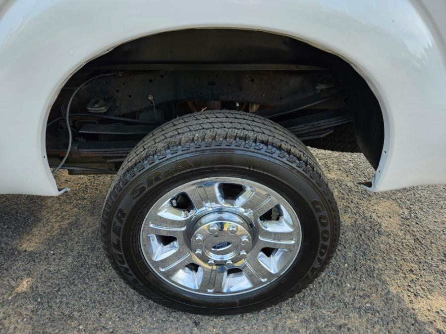 2016 Ford Super Duty F-350 SRW Lariat 4WD Super Cab, available for sale in East Windsor, Connecticut | Toro Auto. East Windsor, Connecticut 2016 Ford Super Duty F-350 SRW Lariat 4WD Super Cab, available for sale in East Windsor, Connecticut | Toro Auto. East Windsor, Connecticut