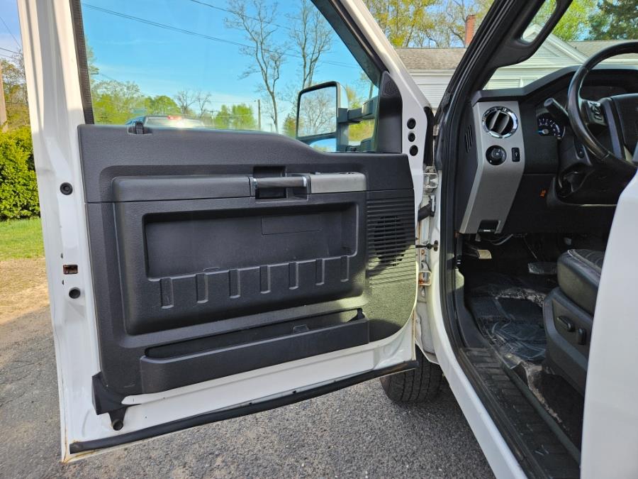 2016 Ford Super Duty F-350 SRW Lariat 4WD Super Cab, available for sale in East Windsor, Connecticut | Toro Auto. East Windsor, Connecticut 2016 Ford Super Duty F-350 SRW Lariat 4WD Super Cab, available for sale in East Windsor, Connecticut | Toro Auto. East Windsor, Connecticut