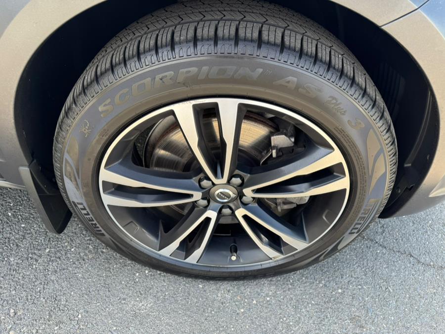 2018 Volvo V90 Cross Country T5 AWD, available for sale in Berlin, Connecticut | Tru Auto Mall. Berlin, Connecticut 2018 Volvo V90 Cross Country T5 AWD, available for sale in Berlin, Connecticut | Tru Auto Mall. Berlin, Connecticut