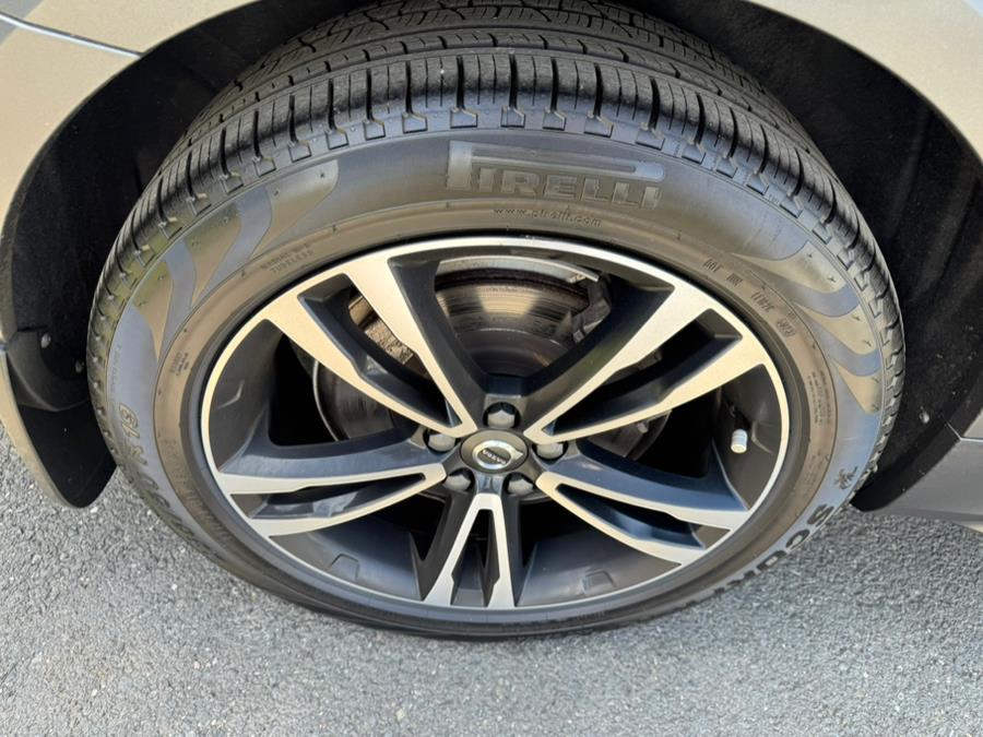 2018 Volvo V90 Cross Country T5 AWD, available for sale in Berlin, Connecticut | Tru Auto Mall. Berlin, Connecticut 2018 Volvo V90 Cross Country T5 AWD, available for sale in Berlin, Connecticut | Tru Auto Mall. Berlin, Connecticut