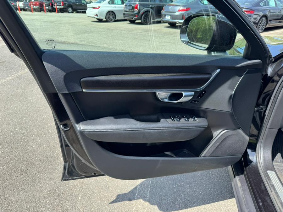 2018 Volvo V90 Cross Country T5 AWD, available for sale in Berlin, Connecticut | Tru Auto Mall. Berlin, Connecticut 2018 Volvo V90 Cross Country T5 AWD, available for sale in Berlin, Connecticut | Tru Auto Mall. Berlin, Connecticut