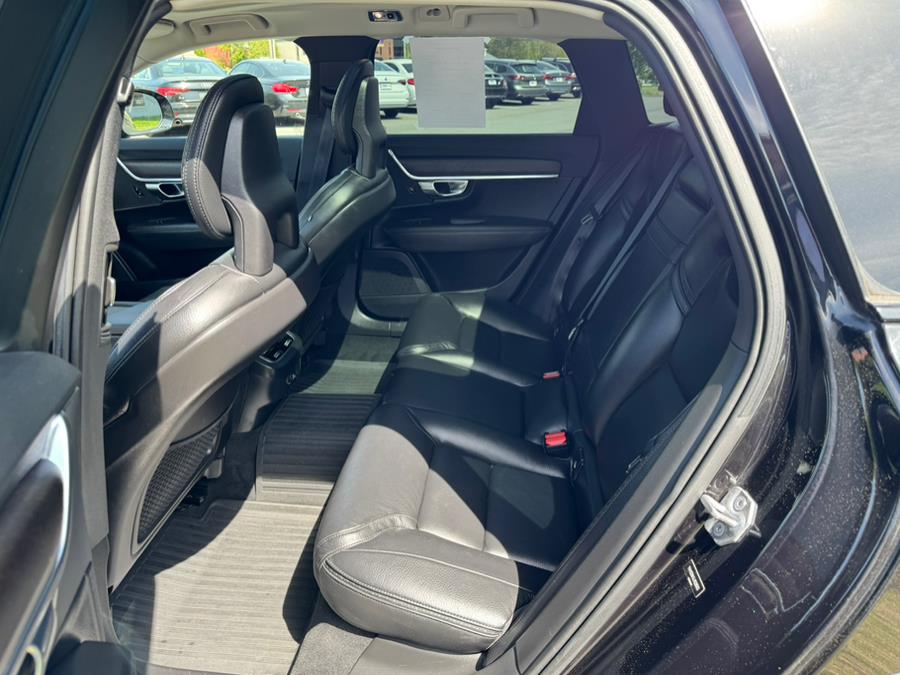 2018 Volvo V90 Cross Country T5 AWD, available for sale in Berlin, Connecticut | Tru Auto Mall. Berlin, Connecticut 2018 Volvo V90 Cross Country T5 AWD, available for sale in Berlin, Connecticut | Tru Auto Mall. Berlin, Connecticut