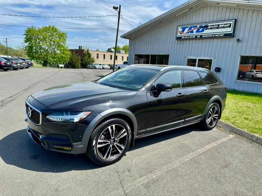 2018 Volvo V90 Cross Country T5 AWD, available for sale in Berlin, Connecticut | Tru Auto Mall. Berlin, Connecticut 2018 Volvo V90 Cross Country T5 AWD, available for sale in Berlin, Connecticut | Tru Auto Mall. Berlin, Connecticut
