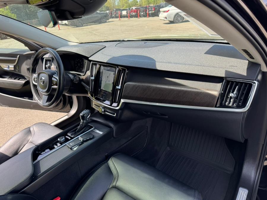 2018 Volvo V90 Cross Country T5 AWD, available for sale in Berlin, Connecticut | Tru Auto Mall. Berlin, Connecticut 2018 Volvo V90 Cross Country T5 AWD, available for sale in Berlin, Connecticut | Tru Auto Mall. Berlin, Connecticut