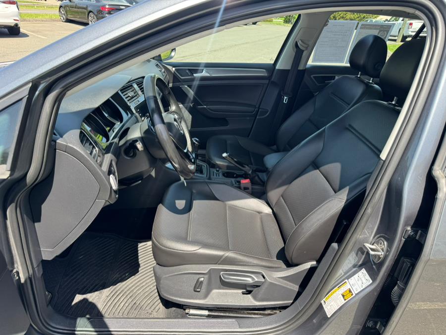 2018 Volkswagen Golf Alltrack 1.8T SE Manual, available for sale in Berlin, Connecticut | Tru Auto Mall. Berlin, Connecticut 2018 Volkswagen Golf Alltrack 1.8T SE Manual, available for sale in Berlin, Connecticut | Tru Auto Mall. Berlin, Connecticut