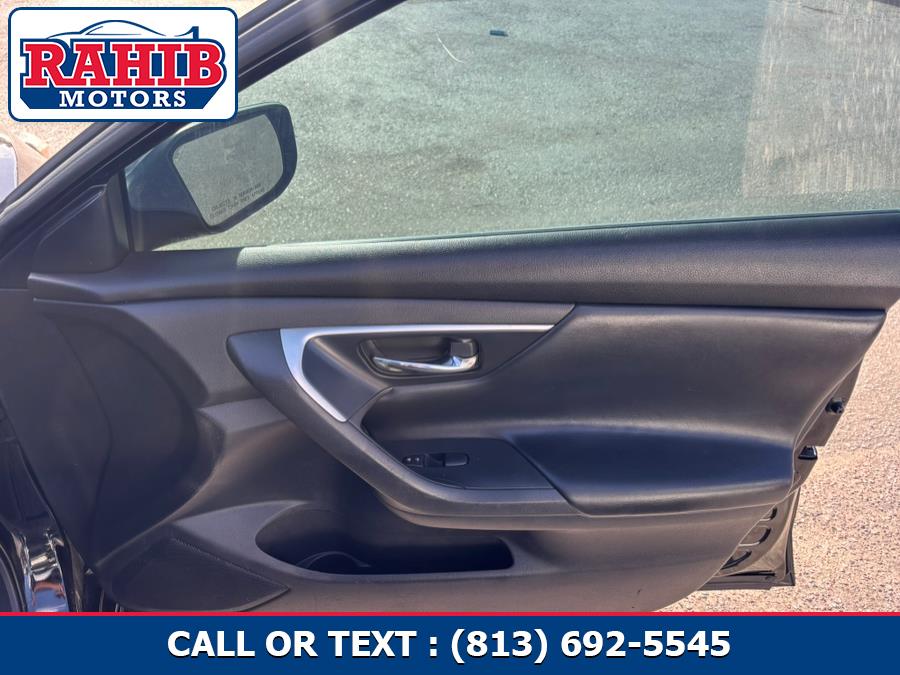 2016 Nissan Altima 4dr Sdn I4 2.5 S, available for sale in Orlando, Florida | RAHIB INC. Orlando, Florida 2016 Nissan Altima 4dr Sdn I4 2.5 S, available for sale in Orlando, Florida | RAHIB INC. Orlando, Florida