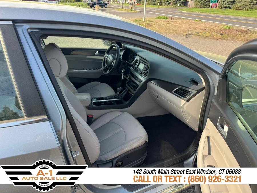 2015 Hyundai Sonata 4dr Sdn 2.4L Sport PZEV, available for sale in East Windsor, Connecticut | A1 Auto Sale LLC. East Windsor, Connecticut 2015 Hyundai Sonata 4dr Sdn 2.4L Sport PZEV, available for sale in East Windsor, Connecticut | A1 Auto Sale LLC. East Windsor, Connecticut