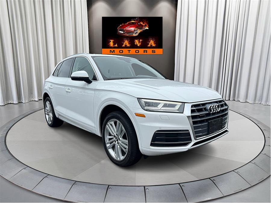 Used 2018 Audi Q5 in Canton, Connecticut | Lava Motors. Canton, Connecticut