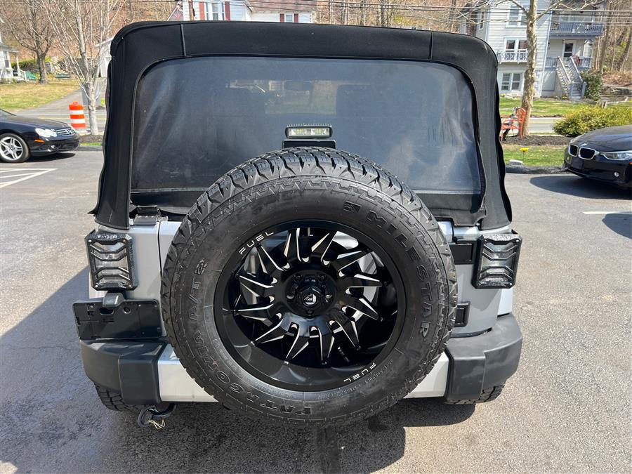 2013 Jeep Wrangler Unlimited 4WD 4dr Sahara, available for sale in Canton, Connecticut | Lava Motors. Canton, Connecticut 2013 Jeep Wrangler Unlimited 4WD 4dr Sahara, available for sale in Canton, Connecticut | Lava Motors. Canton, Connecticut