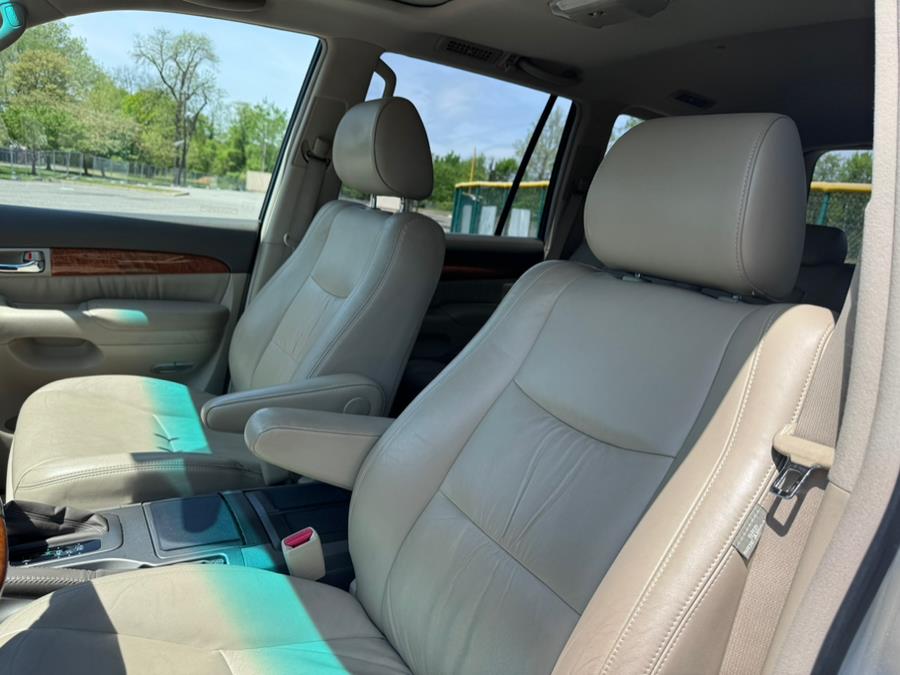 2006 Lexus GX 470 4dr SUV 4WD, available for sale in Lyndhurst, New Jersey | Cars With Deals. Lyndhurst, New Jersey 2006 Lexus GX 470 4dr SUV 4WD, available for sale in Lyndhurst, New Jersey | Cars With Deals. Lyndhurst, New Jersey