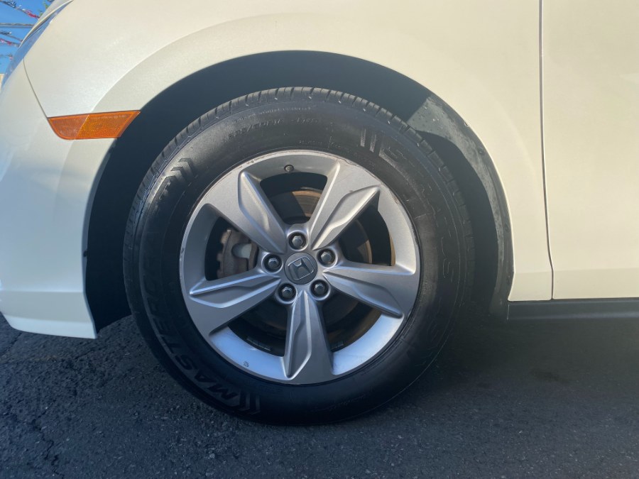 2019 Honda Odyssey EX Auto, available for sale in Paterson, New Jersey | DZ Automall. Paterson, New Jersey 2019 Honda Odyssey EX Auto, available for sale in Paterson, New Jersey | DZ Automall. Paterson, New Jersey