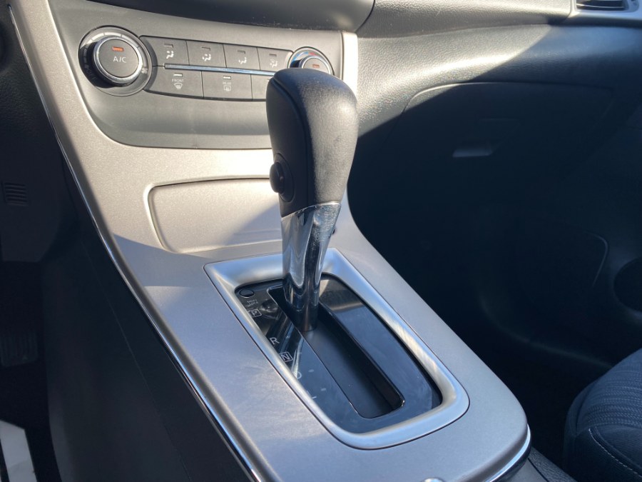 2015 Nissan Sentra 4dr Sdn I4 CVT SV, available for sale in Paterson, New Jersey | DZ Automall. Paterson, New Jersey 2015 Nissan Sentra 4dr Sdn I4 CVT SV, available for sale in Paterson, New Jersey | DZ Automall. Paterson, New Jersey