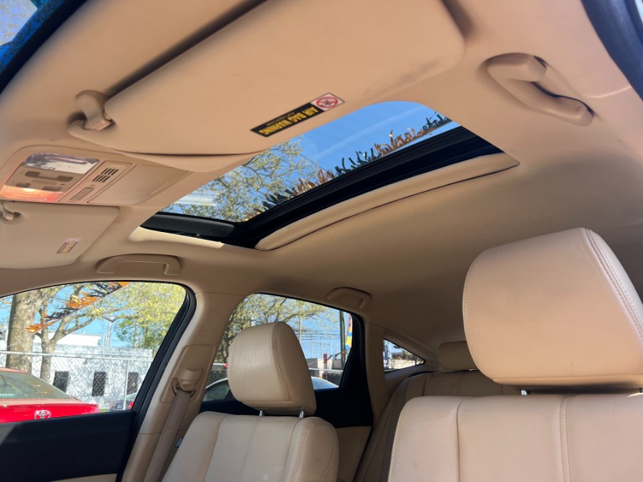 2010 Honda Accord Crosstour 4WD 5dr EX-L, available for sale in New Haven, Connecticut | Unique Auto Sales LLC. New Haven, Connecticut 2010 Honda Accord Crosstour 4WD 5dr EX-L, available for sale in New Haven, Connecticut | Unique Auto Sales LLC. New Haven, Connecticut