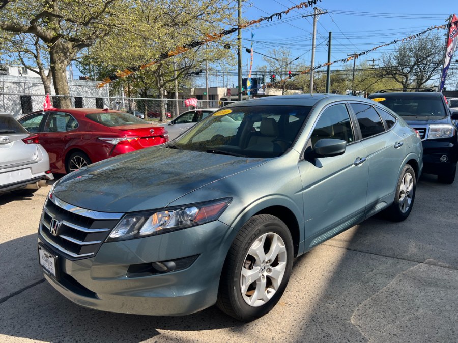 2010 Honda Accord Crosstour 4WD 5dr EX-L, available for sale in New Haven, Connecticut | Unique Auto Sales LLC. New Haven, Connecticut 2010 Honda Accord Crosstour 4WD 5dr EX-L, available for sale in New Haven, Connecticut | Unique Auto Sales LLC. New Haven, Connecticut