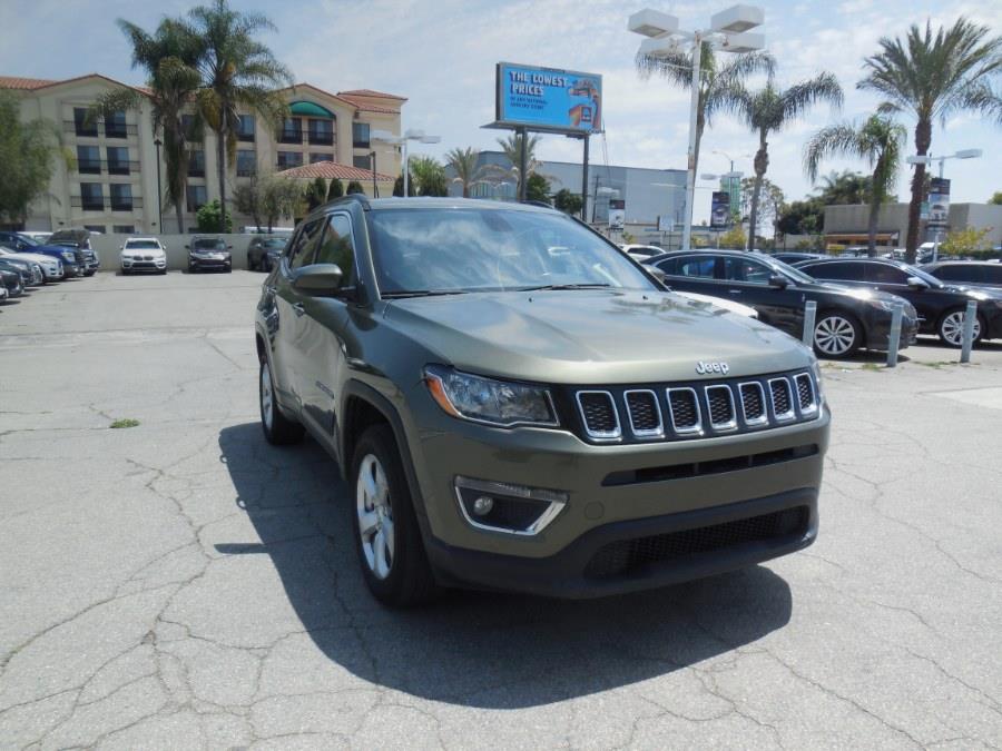 Used 2019 Jeep Compass in Hawaiian Gardens, California | Luxe Motors. Hawaiian Gardens, California