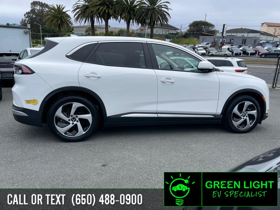 2023 VinFast VF 8 Eco AWD, available for sale in Daly City, California | Green Light Auto Wholesale. Daly City, California 2023 VinFast VF 8 Eco AWD, available for sale in Daly City, California | Green Light Auto Wholesale. Daly City, California