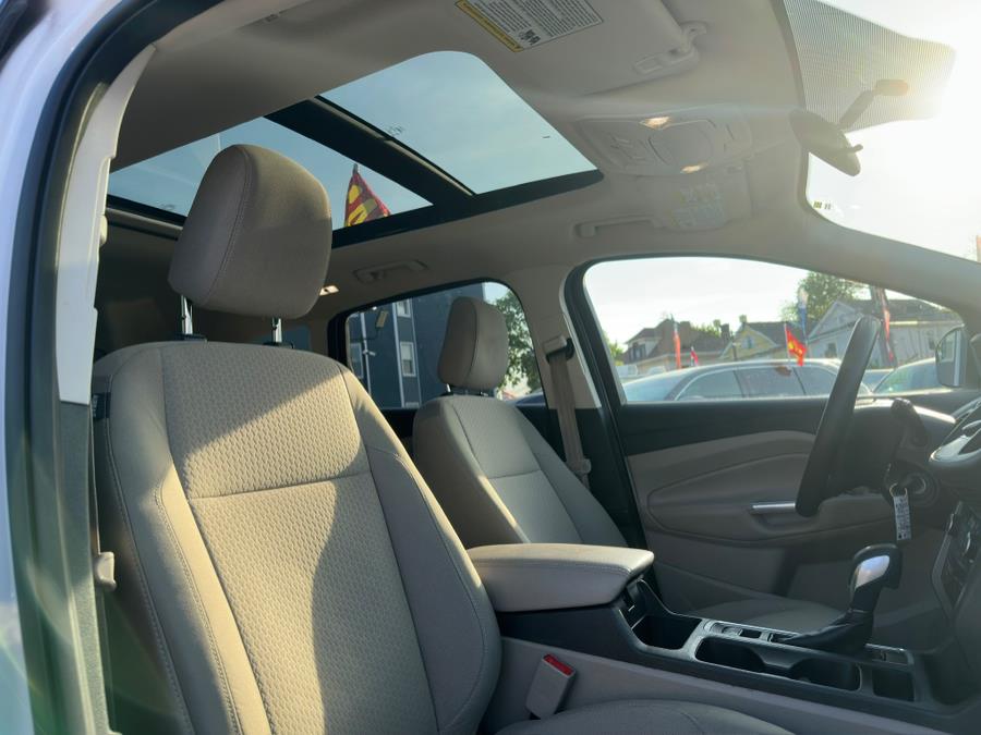 2018 Ford Escape SE 4WD, available for sale in Irvington , New Jersey | Auto Haus of Irvington Corp. Irvington , New Jersey 2018 Ford Escape SE 4WD, available for sale in Irvington , New Jersey | Auto Haus of Irvington Corp. Irvington , New Jersey