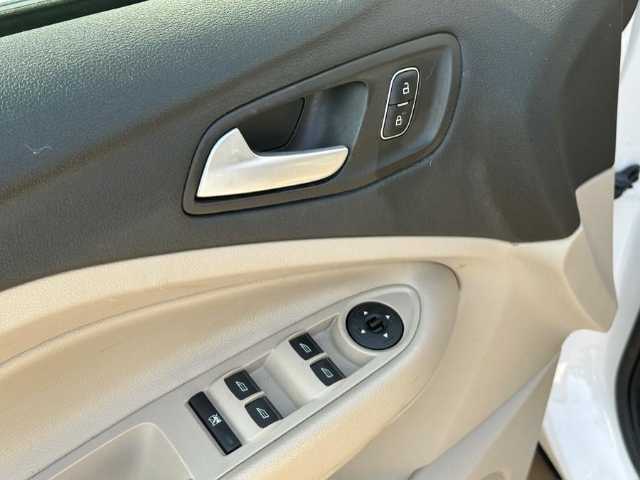 2018 Ford Escape SE 4WD, available for sale in Irvington , New Jersey | Auto Haus of Irvington Corp. Irvington , New Jersey 2018 Ford Escape SE 4WD, available for sale in Irvington , New Jersey | Auto Haus of Irvington Corp. Irvington , New Jersey