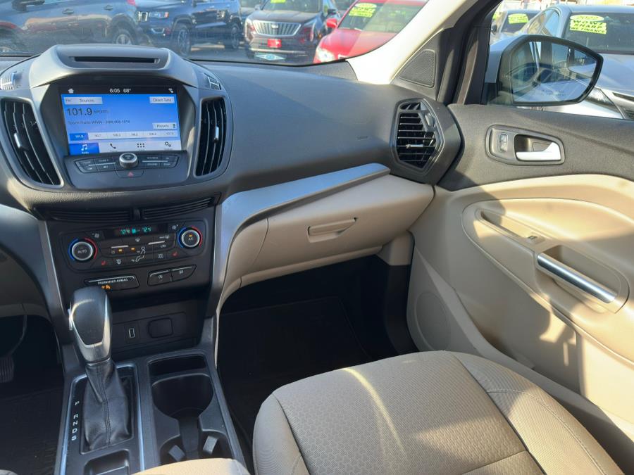 2018 Ford Escape SE 4WD, available for sale in Irvington , New Jersey | Auto Haus of Irvington Corp. Irvington , New Jersey 2018 Ford Escape SE 4WD, available for sale in Irvington , New Jersey | Auto Haus of Irvington Corp. Irvington , New Jersey