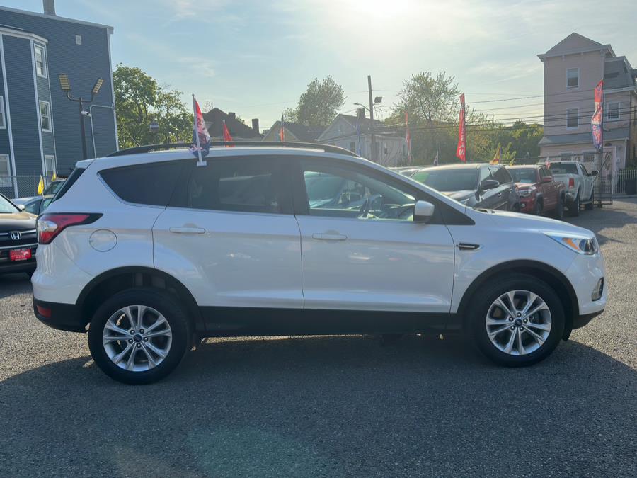 2018 Ford Escape SE 4WD, available for sale in Irvington , New Jersey | Auto Haus of Irvington Corp. Irvington , New Jersey 2018 Ford Escape SE 4WD, available for sale in Irvington , New Jersey | Auto Haus of Irvington Corp. Irvington , New Jersey