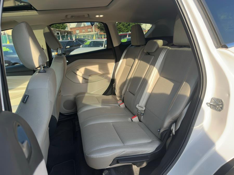 2018 Ford Escape SE 4WD, available for sale in Irvington , New Jersey | Auto Haus of Irvington Corp. Irvington , New Jersey 2018 Ford Escape SE 4WD, available for sale in Irvington , New Jersey | Auto Haus of Irvington Corp. Irvington , New Jersey