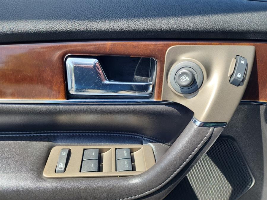 2014 Lincoln MKX AWD 4dr, available for sale in Islip, New York | L.I. Auto Gallery. Islip, New York 2014 Lincoln MKX AWD 4dr, available for sale in Islip, New York | L.I. Auto Gallery. Islip, New York