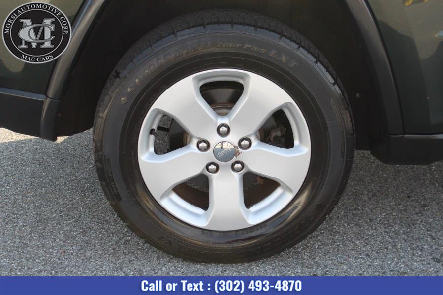 2011 Jeep Grand Cherokee 4WD 4dr Laredo, available for sale in New Castle, Delaware | Morsi Automotive Corporation. New Castle, Delaware 2011 Jeep Grand Cherokee 4WD 4dr Laredo, available for sale in New Castle, Delaware | Morsi Automotive Corporation. New Castle, Delaware