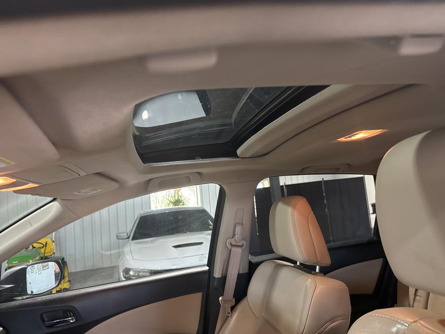 2015 Honda CR-V AWD 5dr EX-L w/Navi, available for sale in Pittsfield, Maine | Maine Central Motors. Pittsfield, Maine 2015 Honda CR-V AWD 5dr EX-L w/Navi, available for sale in Pittsfield, Maine | Maine Central Motors. Pittsfield, Maine