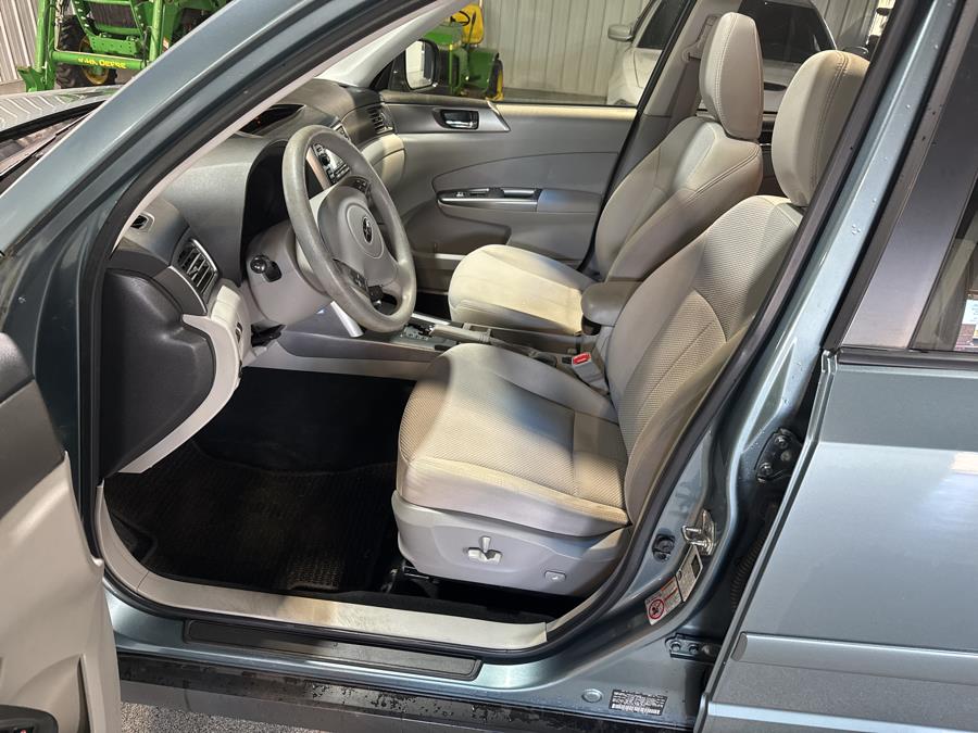 2013 Subaru Forester 4dr Auto 2.5X Premium, available for sale in Pittsfield, Maine | Maine Central Motors. Pittsfield, Maine 2013 Subaru Forester 4dr Auto 2.5X Premium, available for sale in Pittsfield, Maine | Maine Central Motors. Pittsfield, Maine